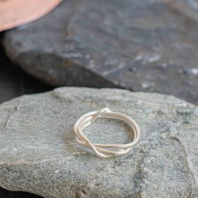 Tangle Ring