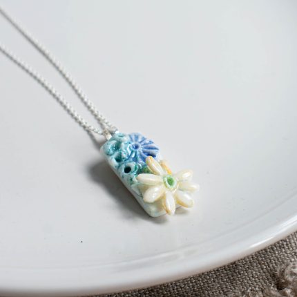 Flower Necklace - Image 5