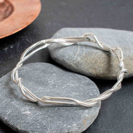 Tangle Bangle