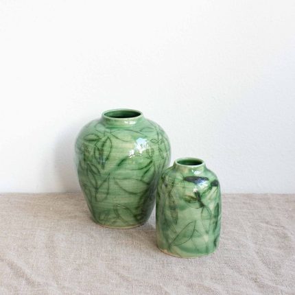 Dark Green Leafy Vase - Image 2