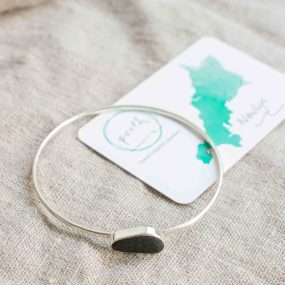 Seaglass Bangle (Pirate Glass – Newlyn)