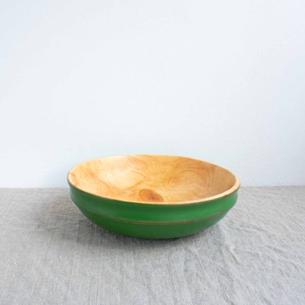 #1203 Alder Rimmed Serving Bowl in Pea