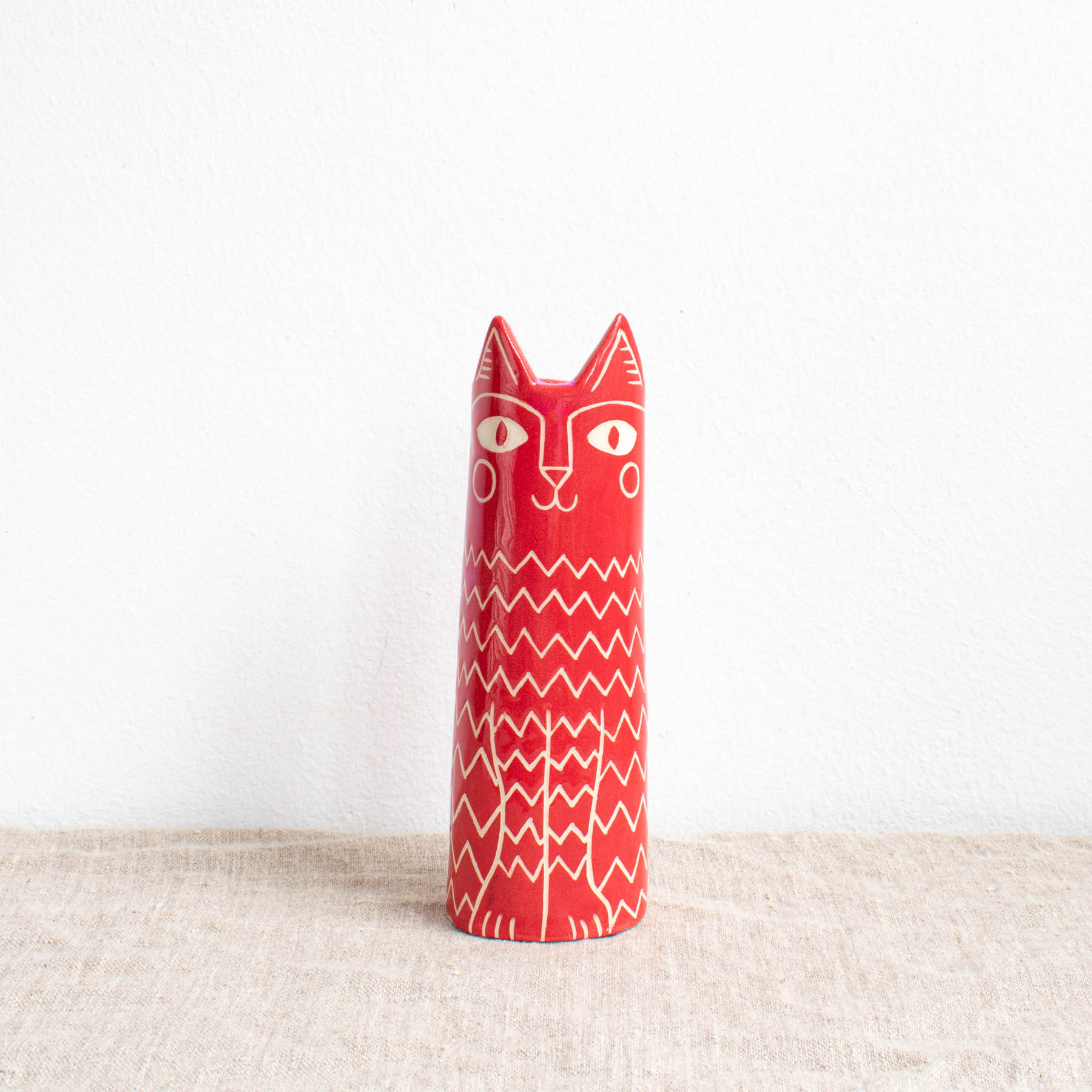 Medium Cat Vase - Image 4