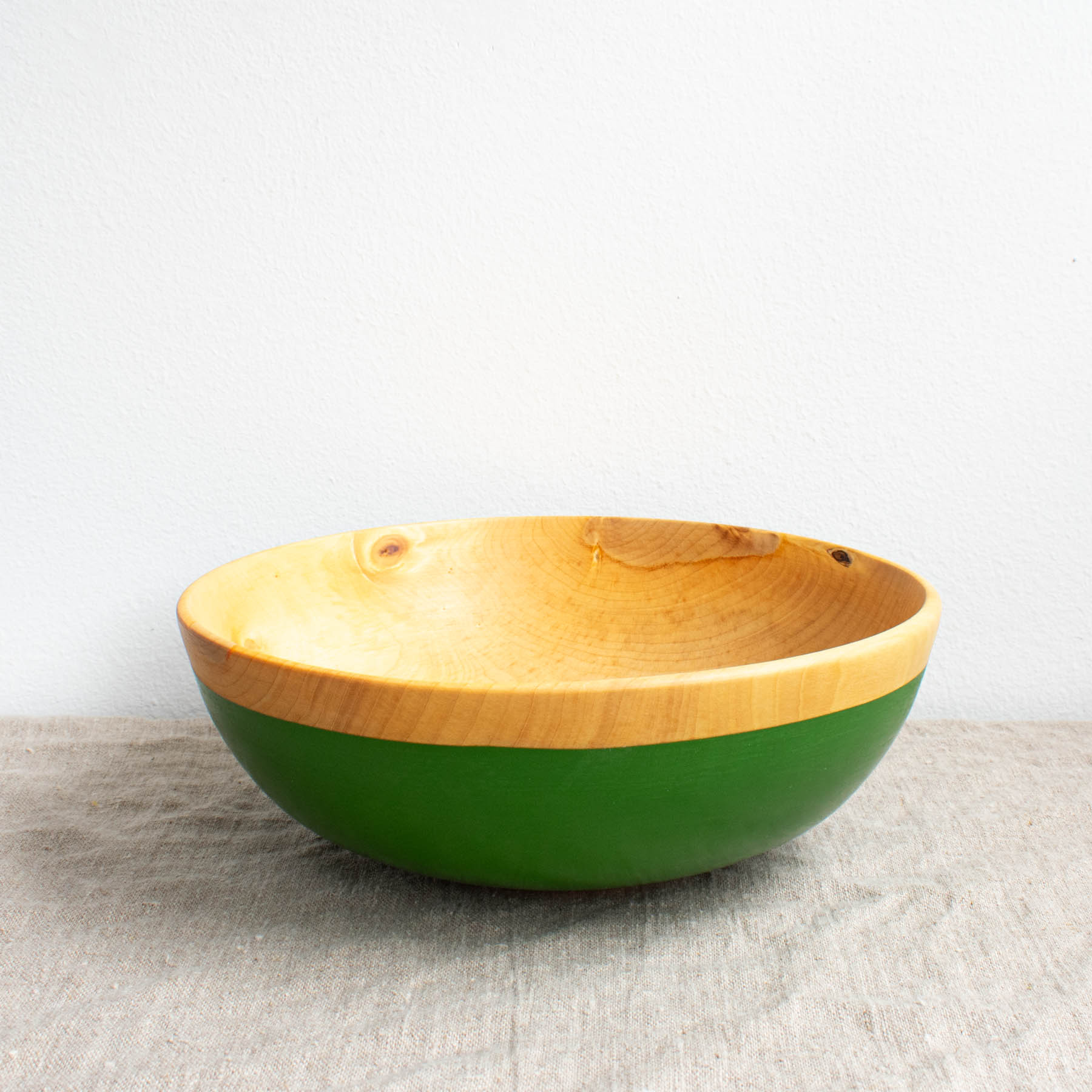 #1283 Devon Ginko Serving Bowl in Pea Green